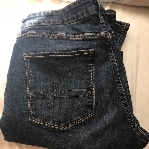 pants - Picture 2 of 5